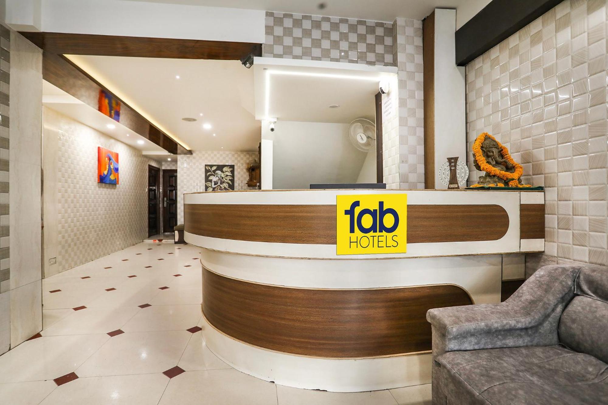 Fabhotel Sk Rajkot Exterior photo