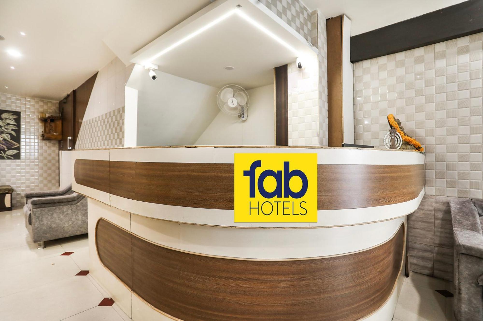 Fabhotel Sk Rajkot Exterior photo